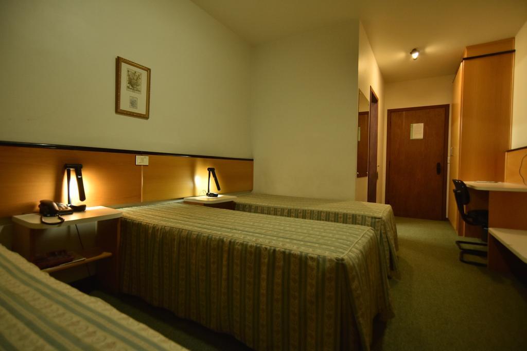 Park Hotel Morotin Santa Maria  Oda fotoğraf